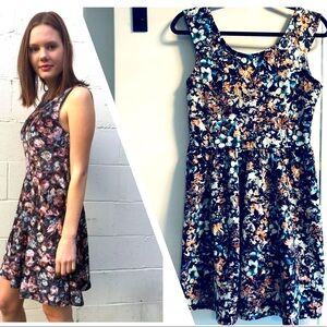 G:21 Large Floral Lacey Stretch Mini Sundress